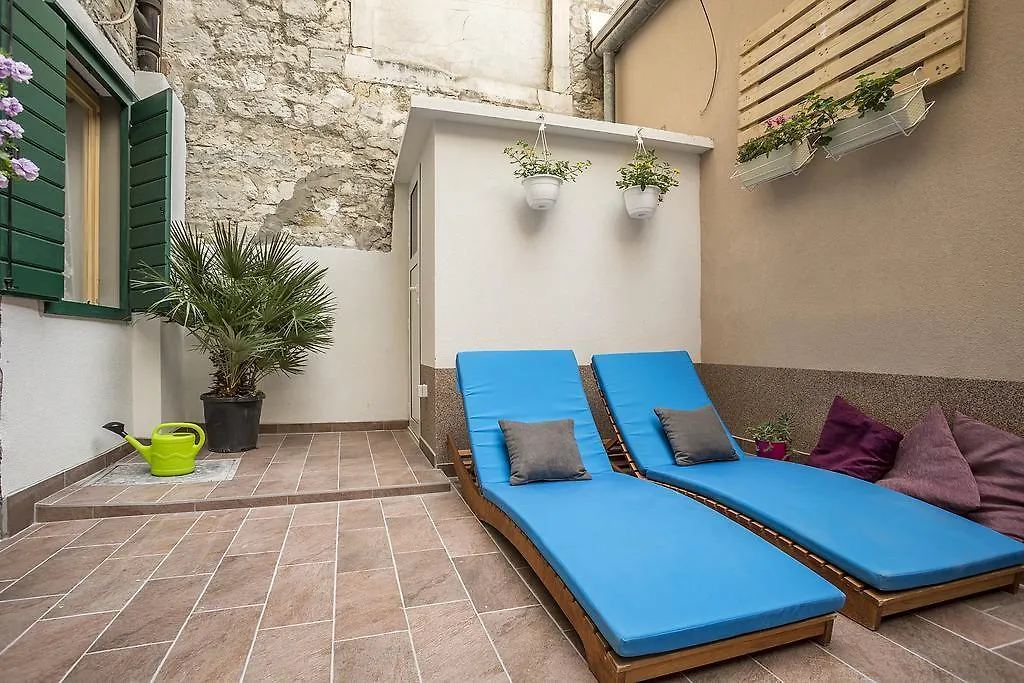 Villa Palace 스플리트 0*,